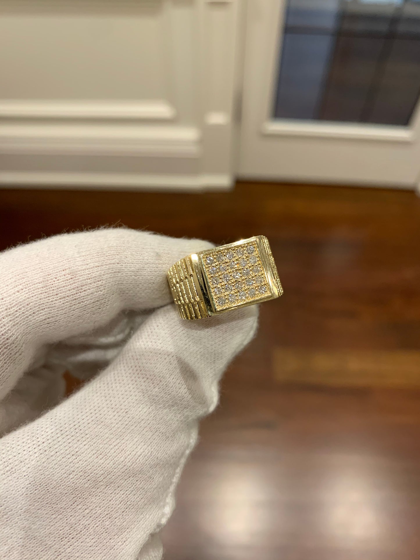 Square Diamond Ring With Faceted Band